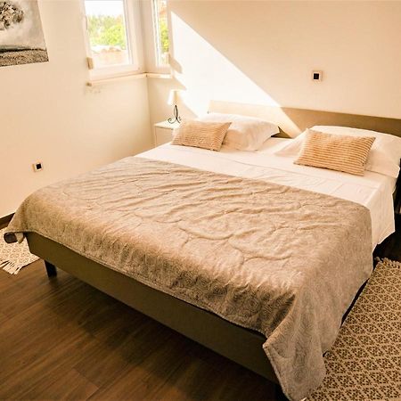 Apartment Sea&Mountain Vinjerac Εξωτερικό φωτογραφία