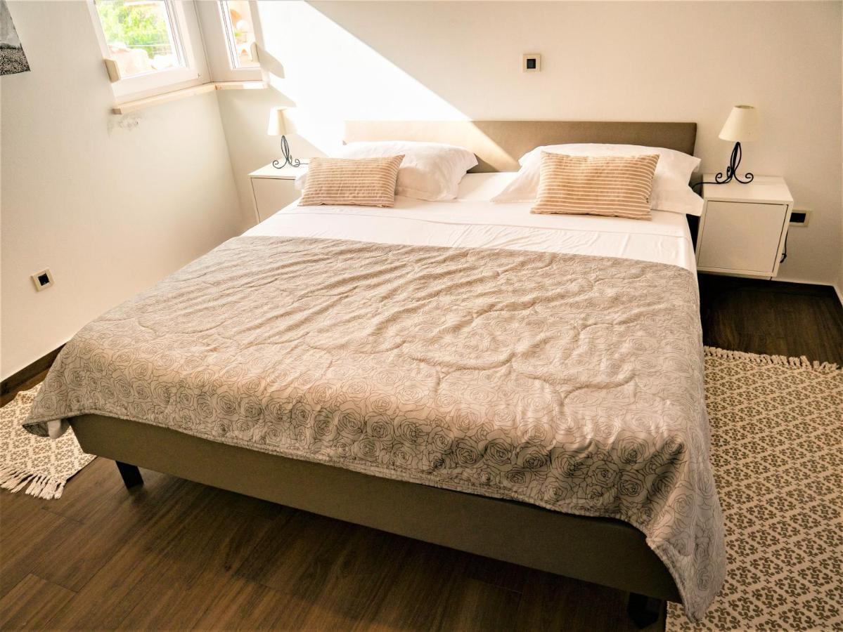 Apartment Sea&Mountain Vinjerac Εξωτερικό φωτογραφία